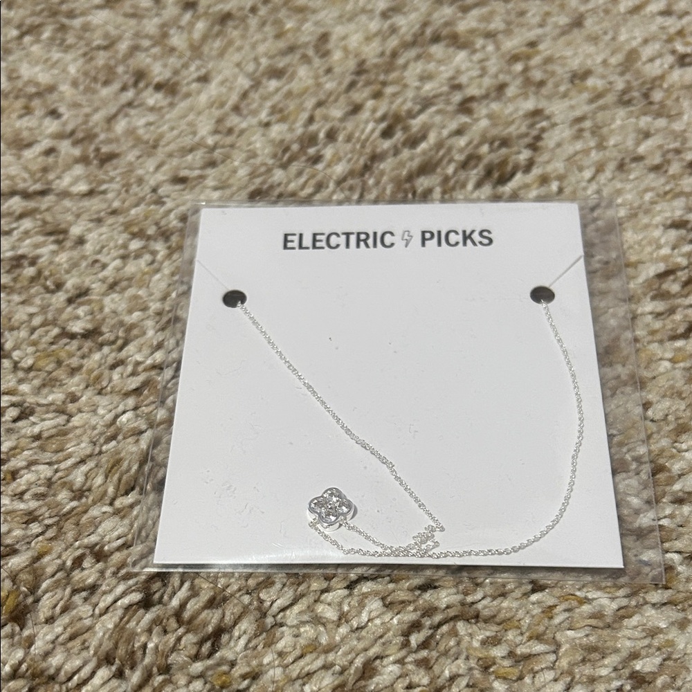 Electric Picks Silver Camilla Necklace